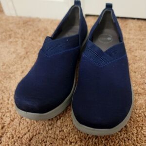 Bzees blue slip on